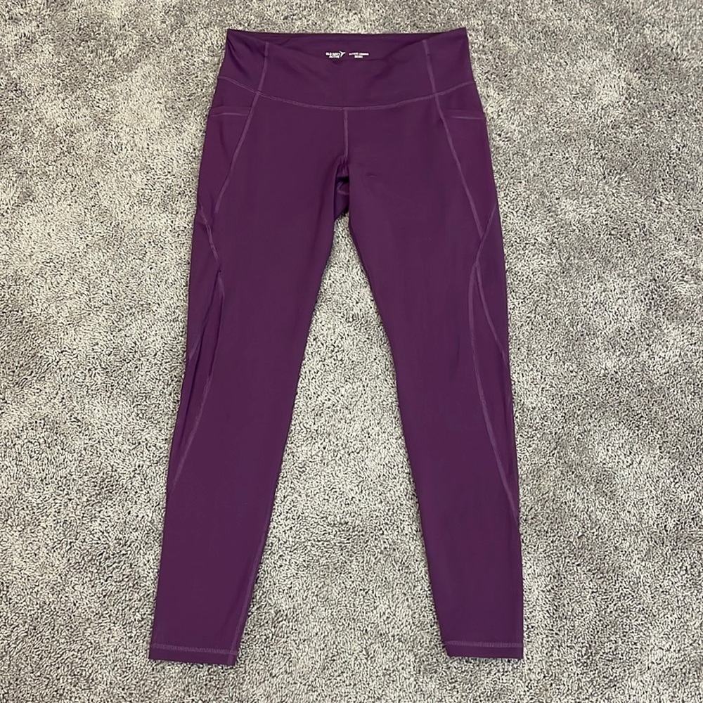 NWOT Women's purple Old Navy Elevate leggings size L